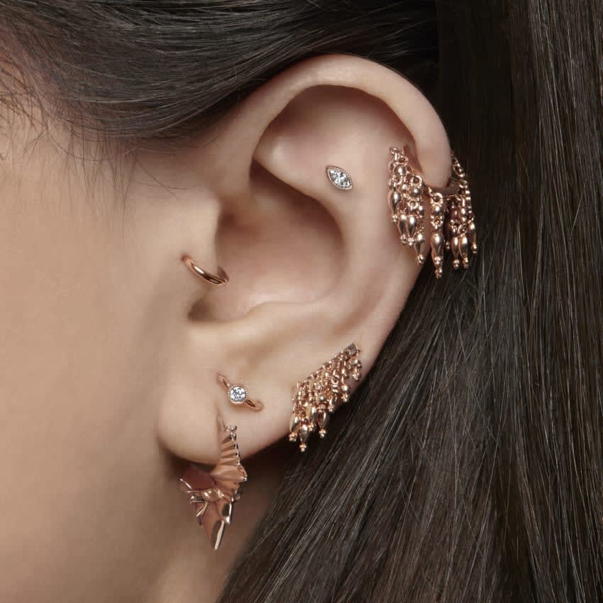 Tassel Bar Stud Earring White Gold 11mm Left