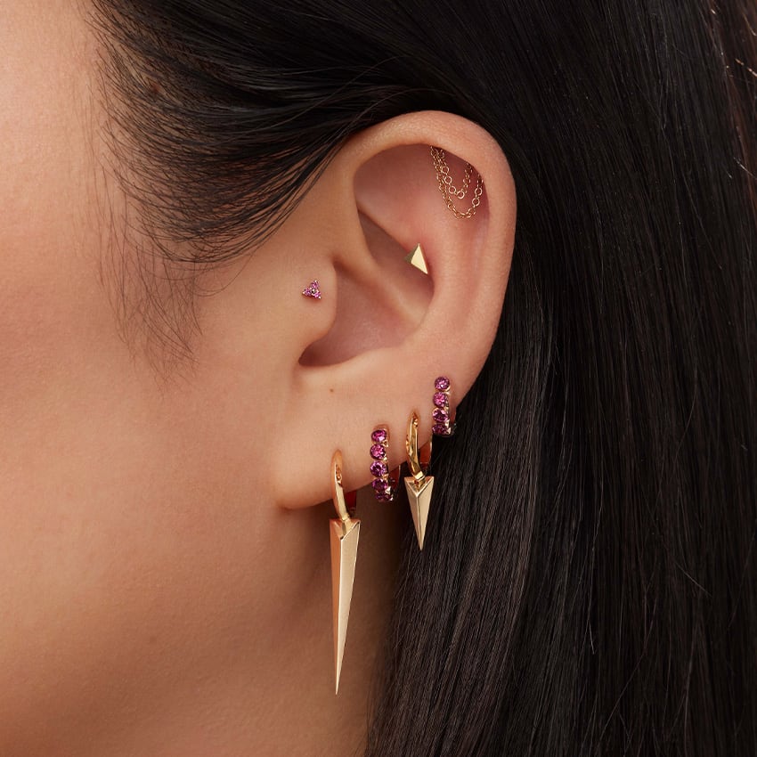 Faceted Triangle Threaded Stud Earring Yellow Gold 5mm