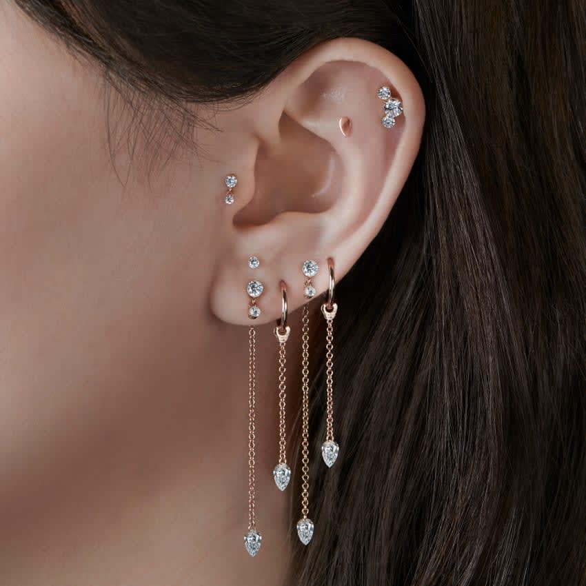 Invisible Set Three Diamond Curve Threaded Stud Earring Yellow Gold