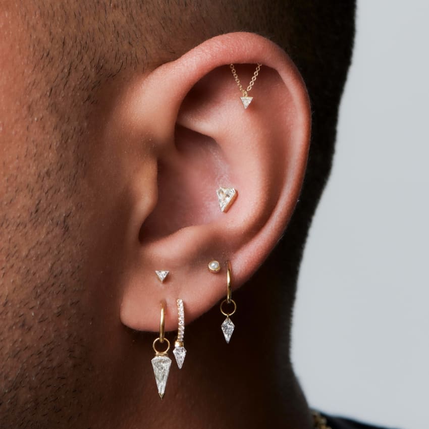 Invisible Set Silhouette Diamond Threaded Stud Earring Yellow Gold 5.5mm