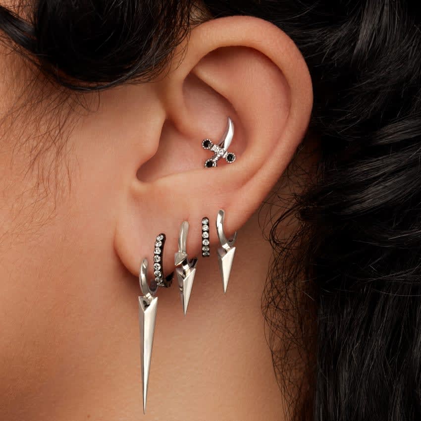 Faceted Single Long Spike Hoop Earring Yellow Gold 6.5mm