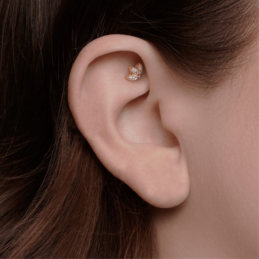 Diamond Engraved Lotus Threaded Stud Earring White Gold 3mm