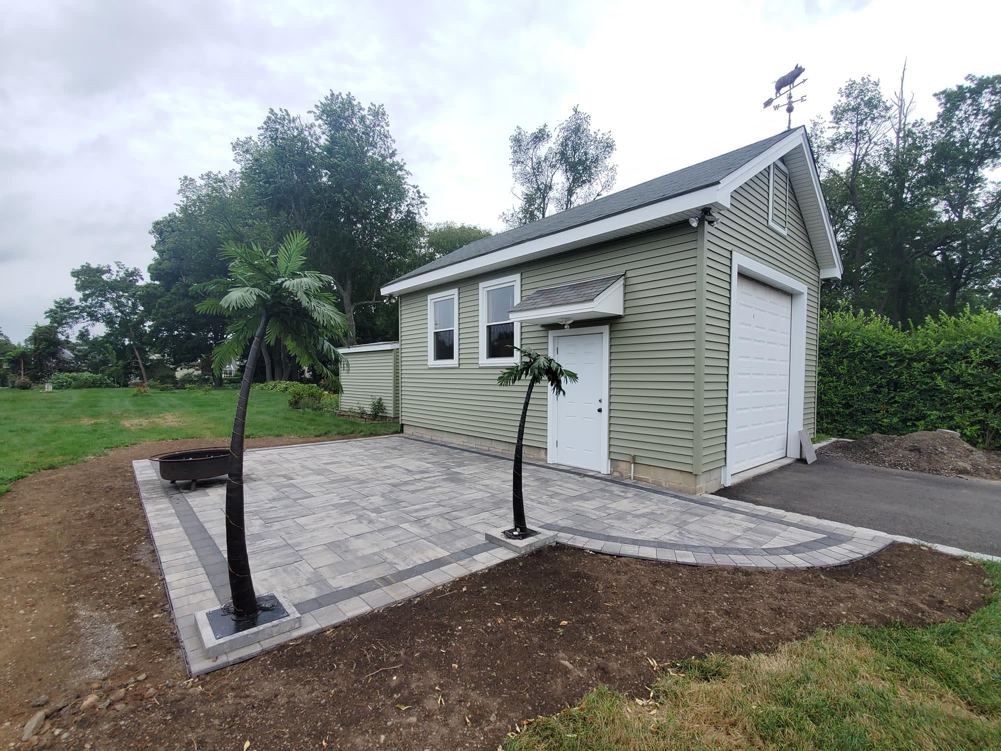 concrete walkway patios