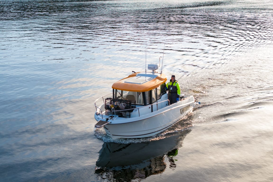 Alt av utstyr til hummerfiske finner du hos Maritim Båtutstyr.