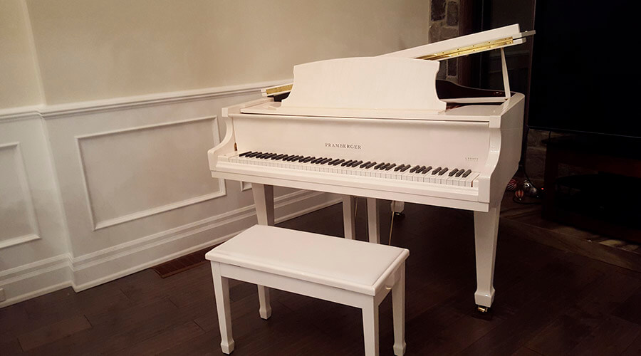 White Grand Royal Piano