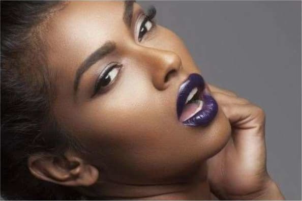 5TH AVE - 24 HOUR MATTE LIQUID LIPSTICK<br /><br />This is a gorgeous Purple Matte lip color and a Glamorous Chicks Cosmetics Bestseller! This color screams NY 5th Ave!  <br /><br />Our liquid lipstick goes on opaque, dries completely matte, and stays on