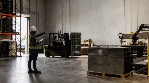 B2B digital commerce is pulling away from traditional channels as distributor earnings confirm the shift