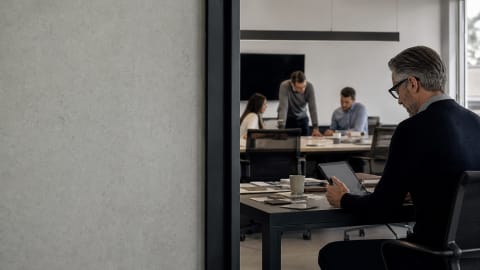 B2B e-commerce now outpaces retail online sales by more than 3x — what that means for procurement teams