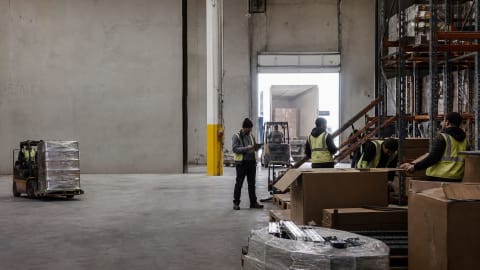 Supply chain operators cut over 1,200 freight jobs in two weeks as facility consolidations accelerate