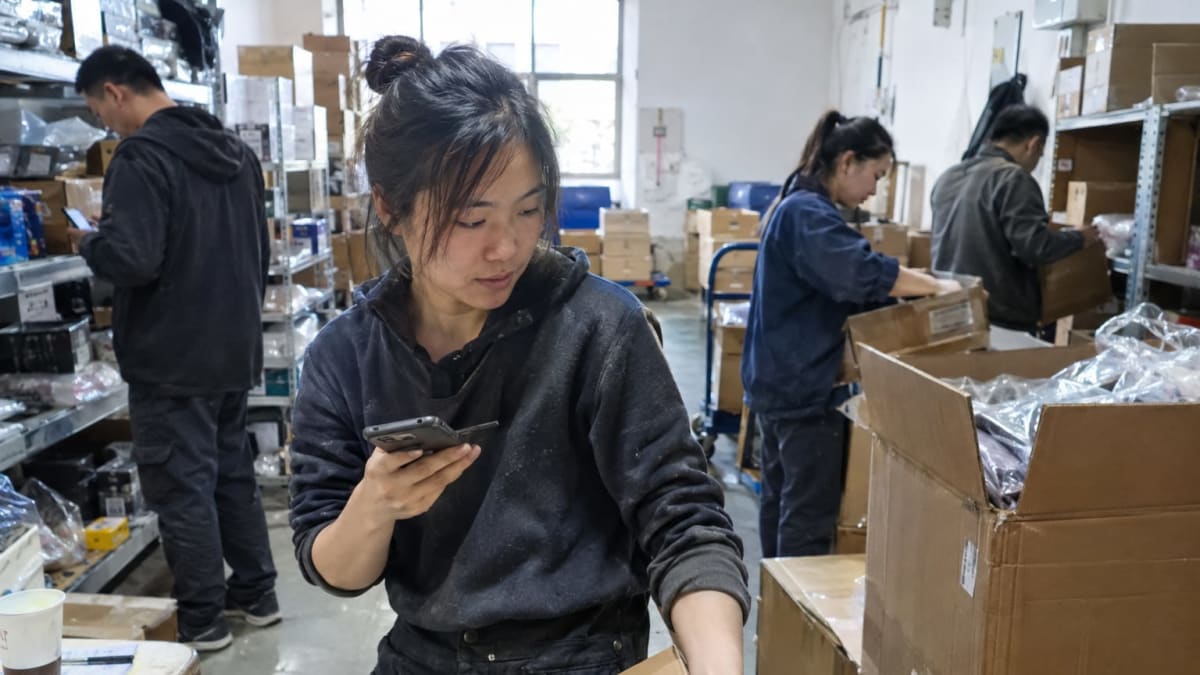 Tencent puts its retail AI agents inside the chat apps store staff already use