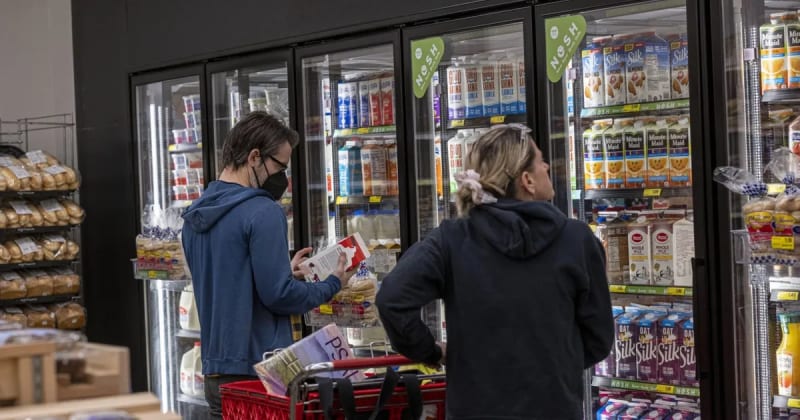 US Inflation Forecasts Marked Higher for 2023, Survey Shows