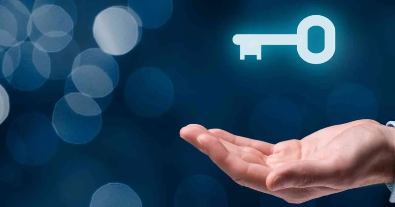ACHIEVING ORGANIZATIONAL TRANSPARENCY USING DIGITAL COMMUNICATIONS