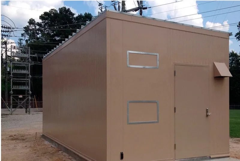 Choosing an Indoor or Outdoor Walk-In Cooler: Explore the Pros and Cons of Each Application