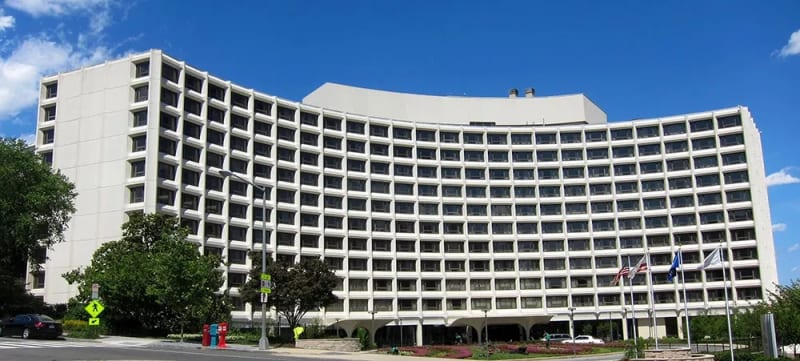 Hilton Hotels Aims to Cut Carbon Footprint in Half by 2030