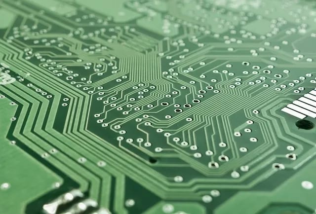 MOTOROLA ACHIEVES EFFICIENCY AND COMPLIANCE WITH ADAPTABLE RUNOFF TREATMENT SOLUTION