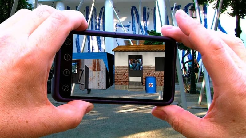 Remy Martin Is Using Augmented Reality to Engage Customers, Is 2018 The Year Businesses Capitalize on AR?