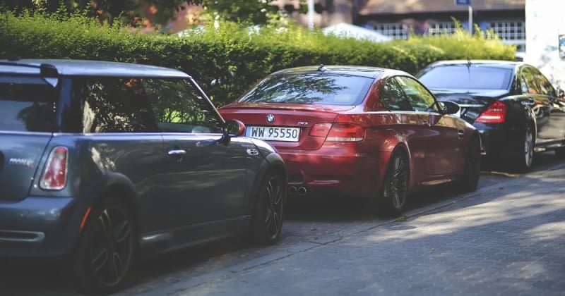 Smart Parking: A Private-Public Partnership Aims to Understand Parking Via IoT