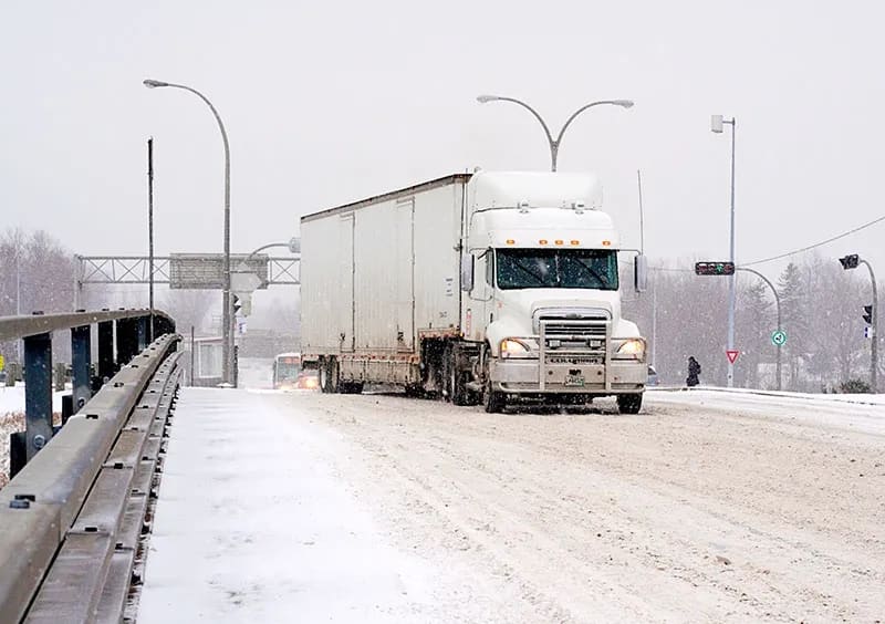 Trailer Towing Tips During Winter Weather