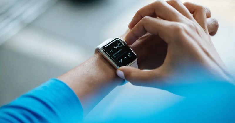 Wearable Tech Frees Up Employees’ Hands, and Schedules