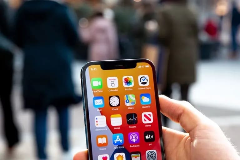 The Future of Indoor GPS: Why Apple Is Betting on the UWB Location Chip