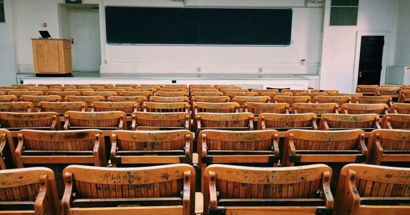 Boxlight Weighs in on Funding the Interactive Classroom