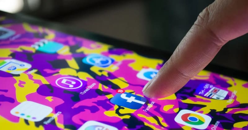 Swiping and Shopping: The Rise of the Digital Kiosk