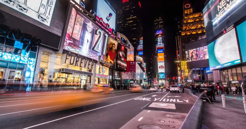 The Tech and Data Shaping Digital Signage in 2020