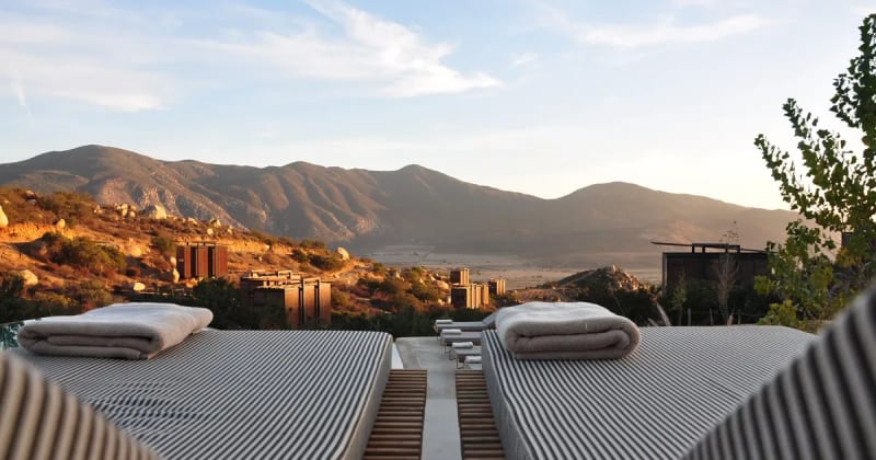 Why Storytelling Will Lift Boutique Hotels Above the Giants