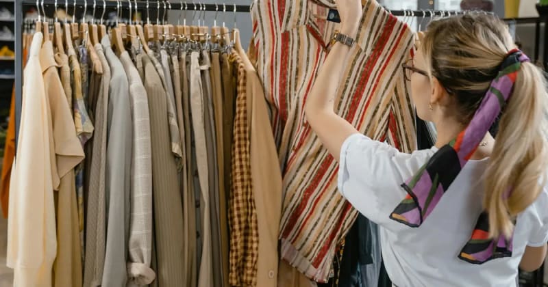 Why U.S. Fashion Retailers Can’t Afford to Miss Online Sizing Technology