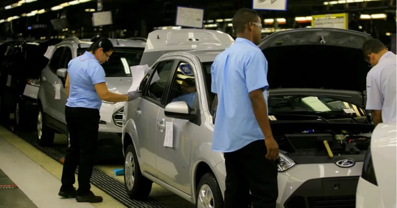 Automakers Forced to Adapt to Chip Shortages
