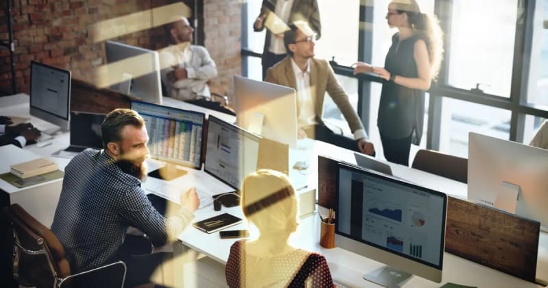 Business Casual: Has the Workplace Really Changed Forever in these 5 Ways?