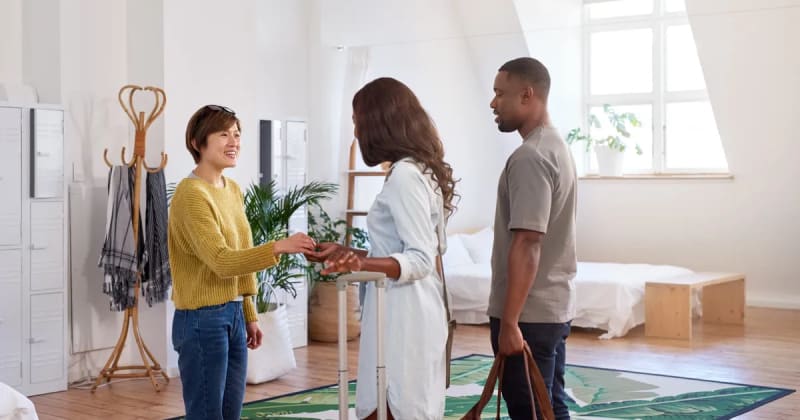 How to Make Smart Homes Guest-Friendly