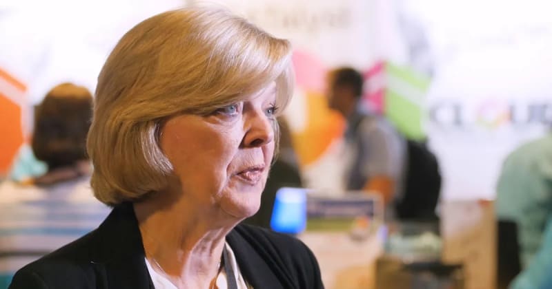 Donna M. Urlaub, RPR, RMR, CRR – Stenograph has always been there for me