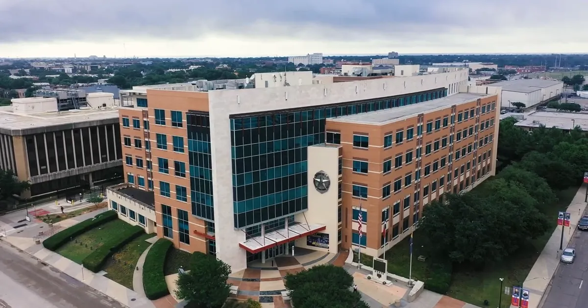 Enhancing Security in Law Enforcement Facilities: The Role of Boon Edam’s Solutions in Dallas Police Department