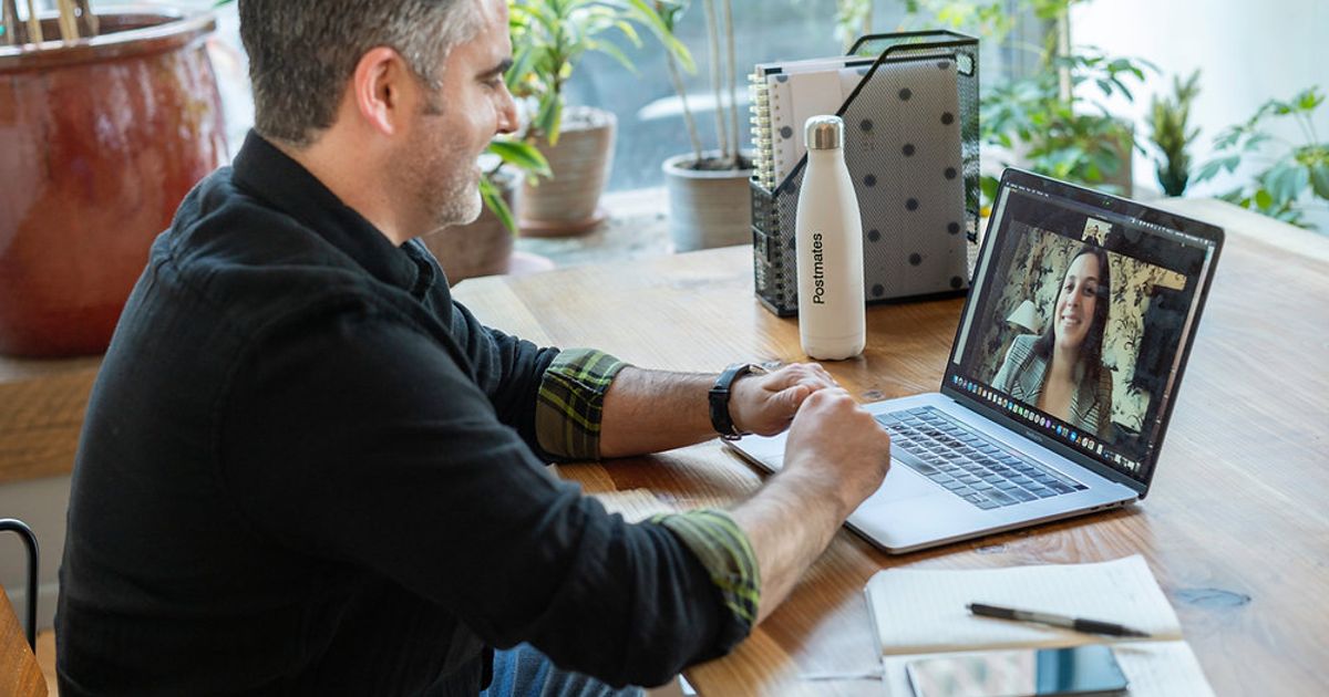 From Lead to Fan: How UGC Drives the Modern B2B Journey