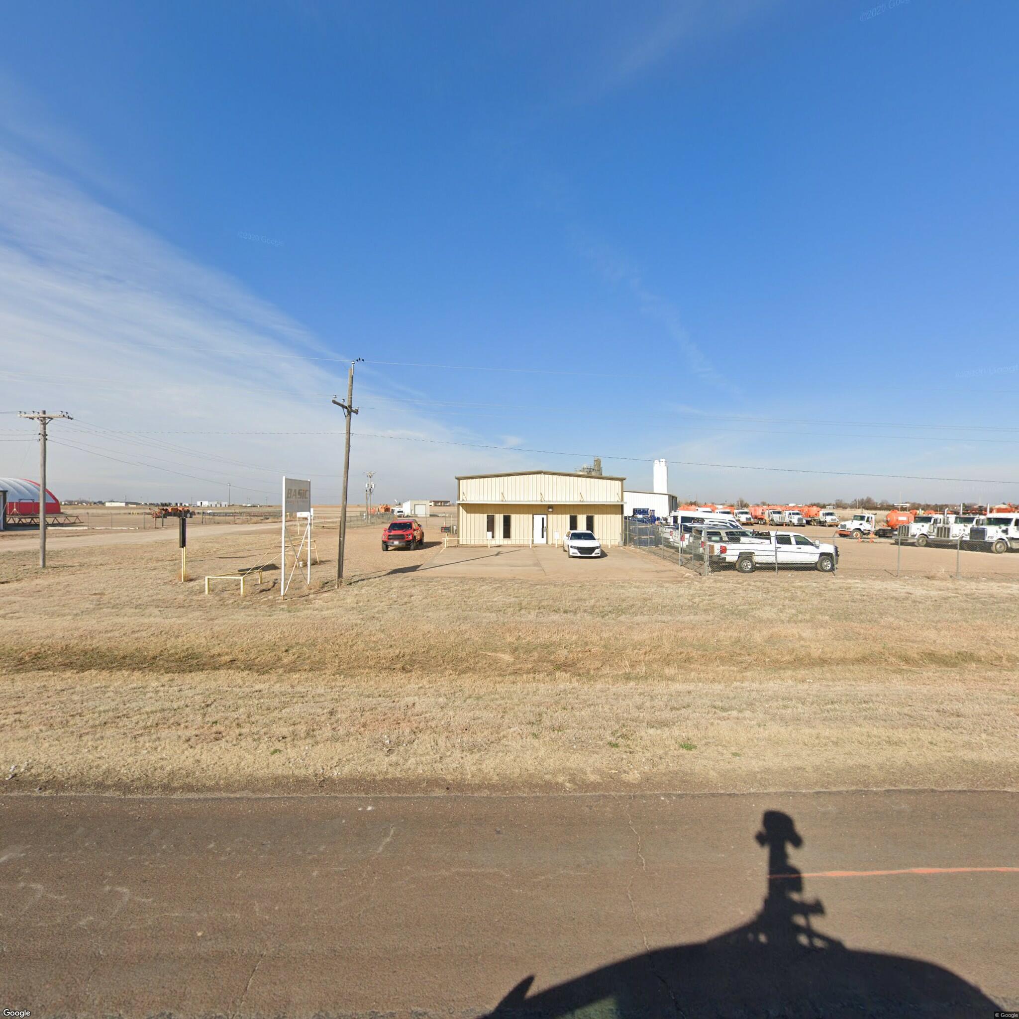 1700 S Country Estates Rd — Lease in Liberal, KS, photo 1 of 8
