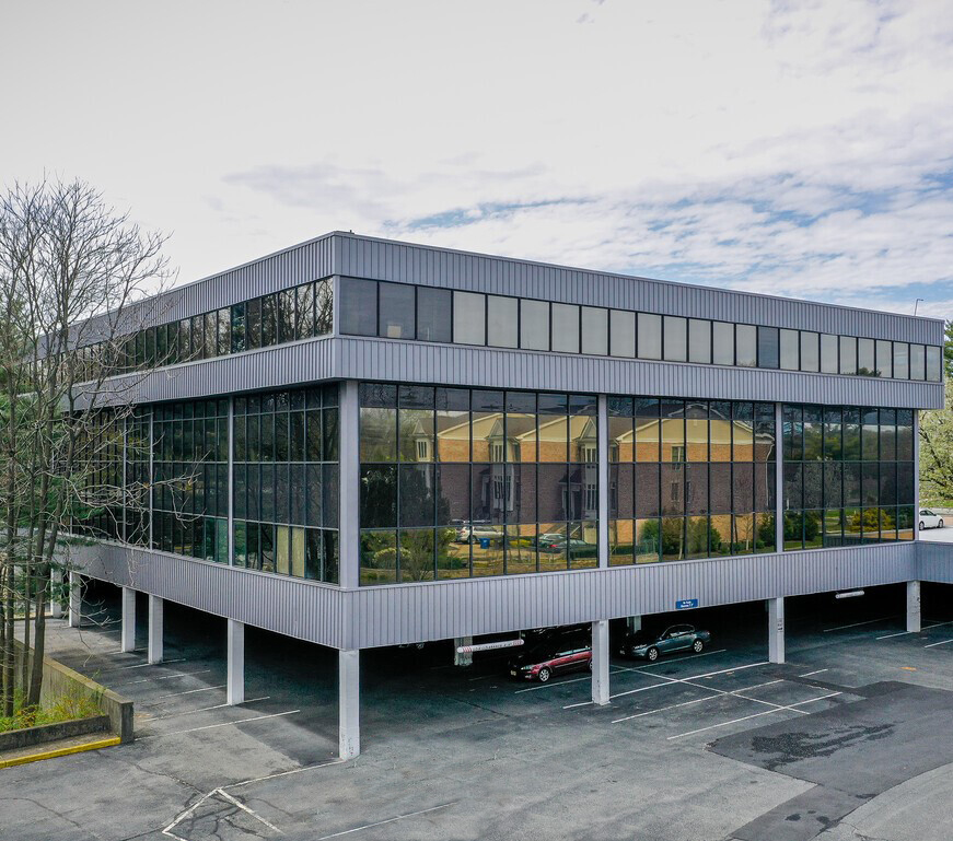 310 Madison Ave, Morristown, NJ 07960