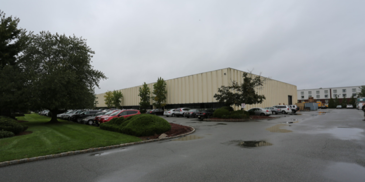 97-107 Fairfield Rd — Lease in Fairfield, NJ, photo 4 of 4