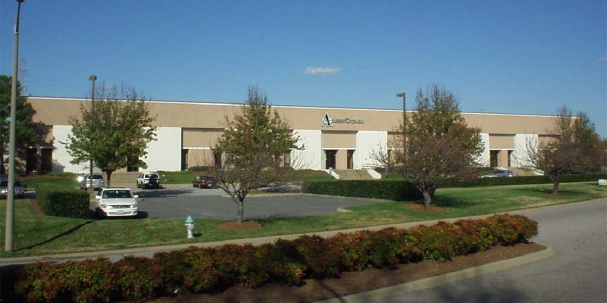 804 Greenbrier Cir — Lease in Chesapeake, VA, photo 4 of 4