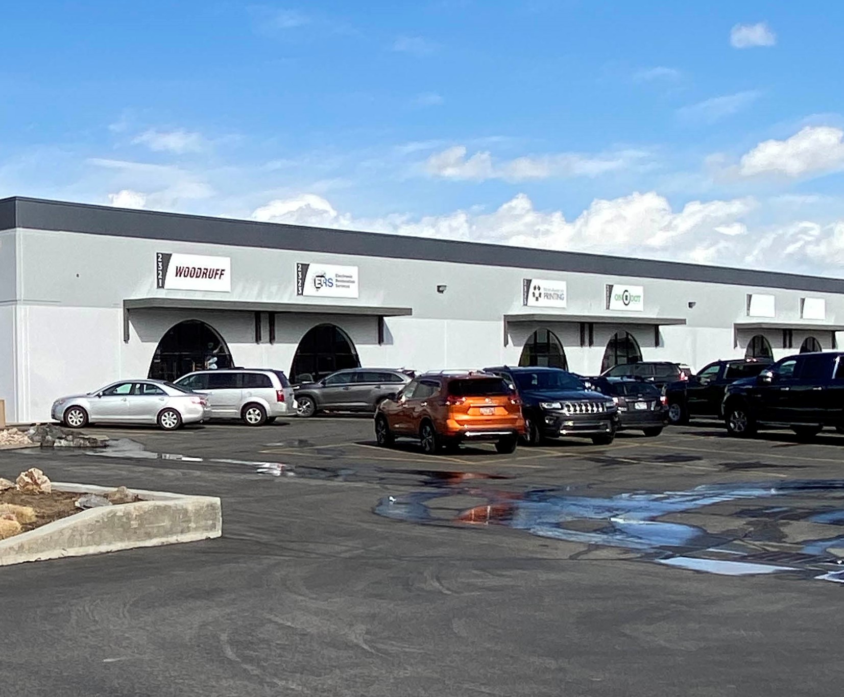 Decker Lake Business Center — Lease in West Valley City, UT, photo 2 of 8