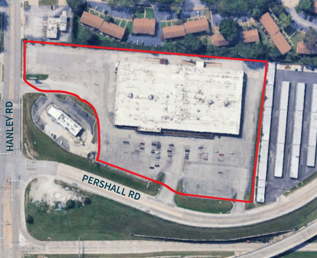 8780 Pershall Rd — Lease in Hazelwood, MO, photo 1 of 4