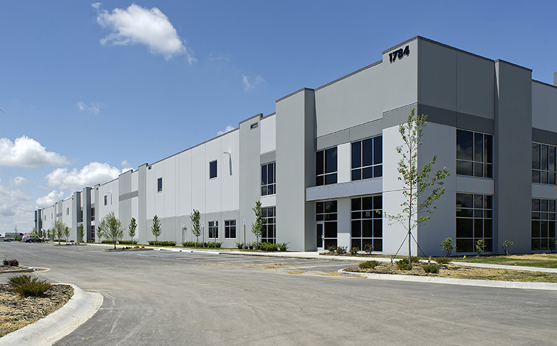 1784 E Main St, Greenwood, IN 46143
