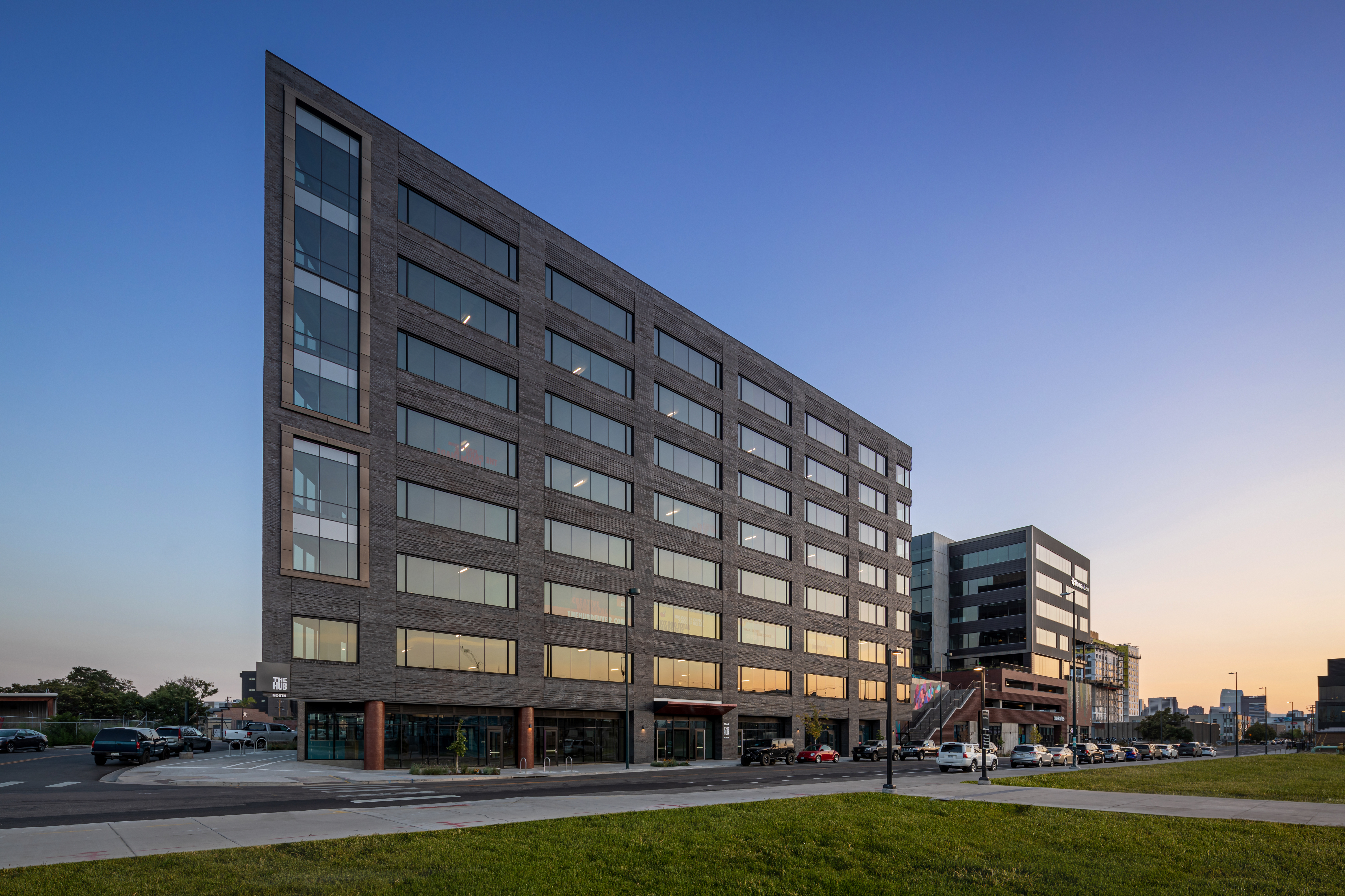 3660 Blake St, Denver, CO 80205