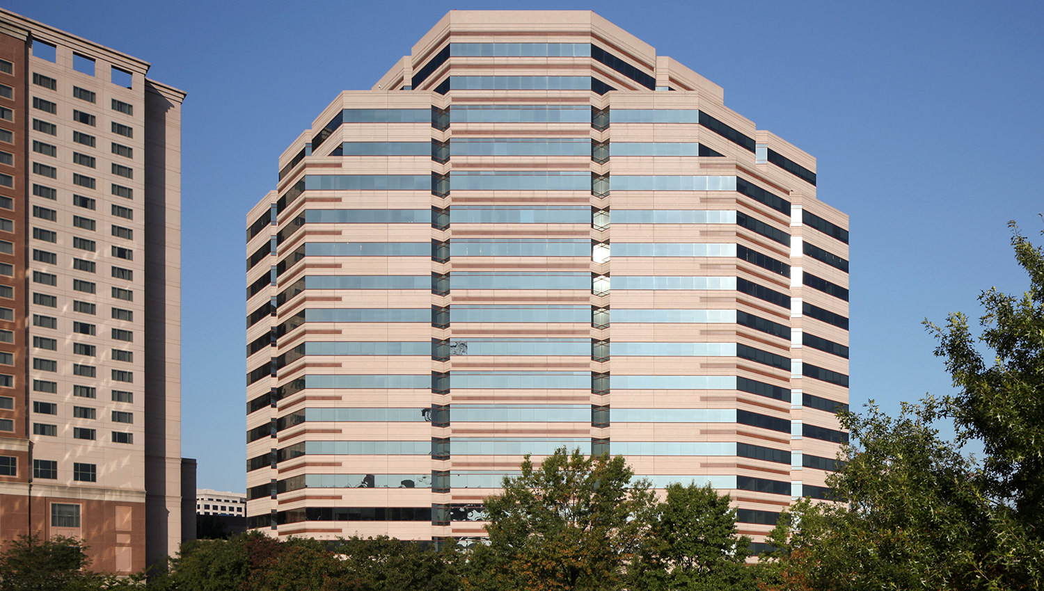 The Corporate Office Centre @ Tysons II, 1725 Tysons Blvd