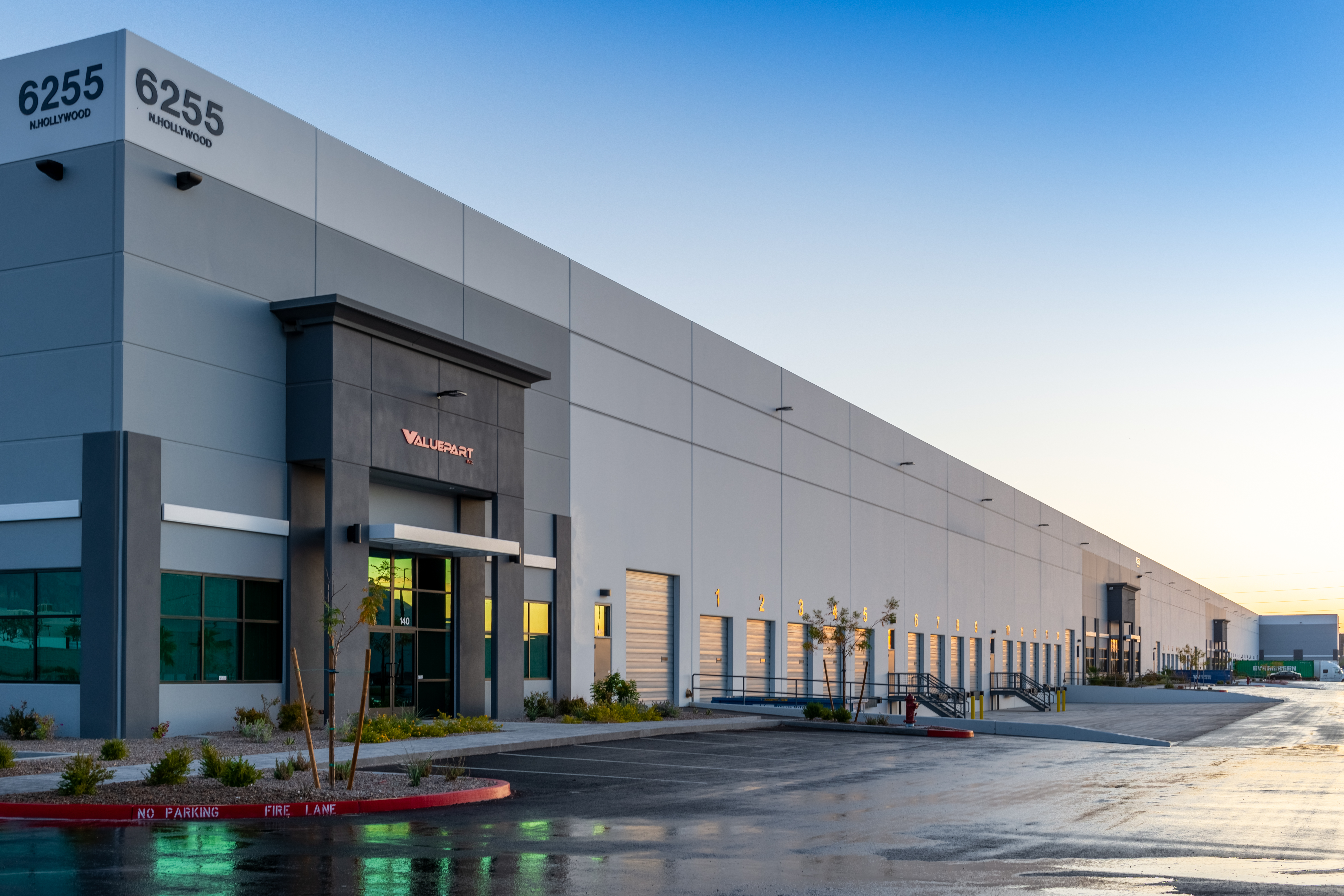 Speedway Commerce Center III — Lease in Las Vegas, NV, photo 1 of 8