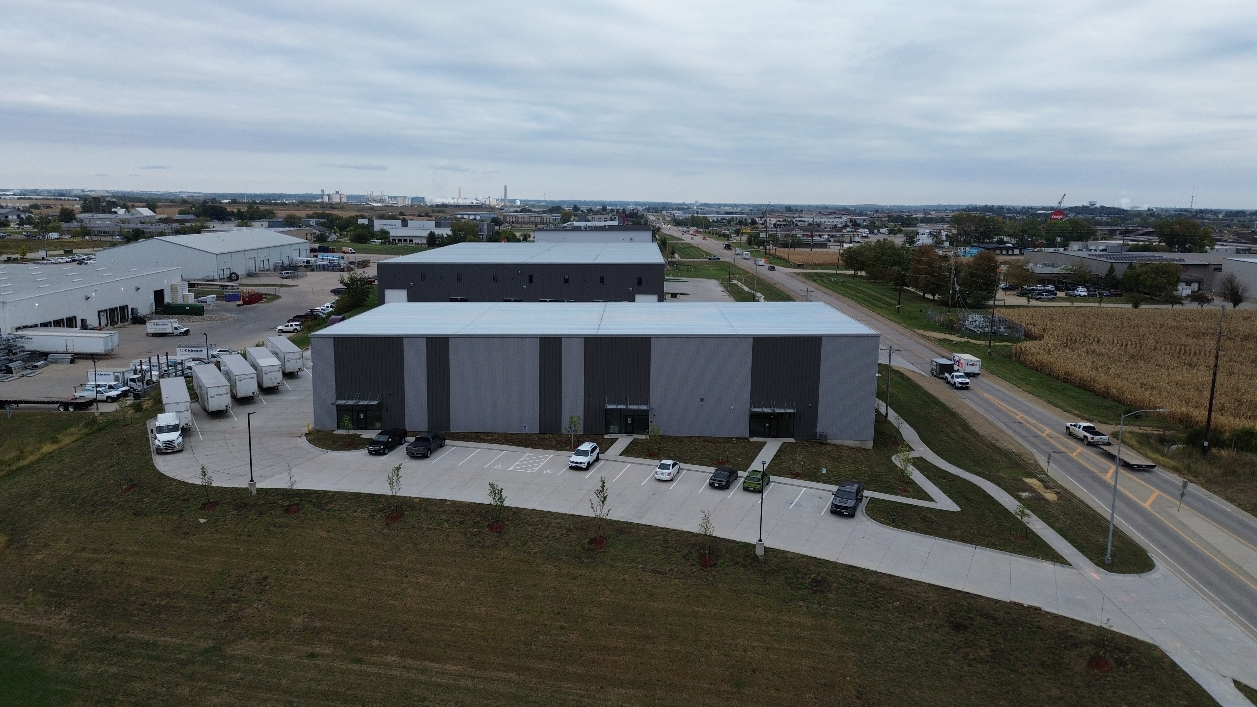 10000 6th St SW — Lease in Cedar Rapids, IA, photo 1 of 8