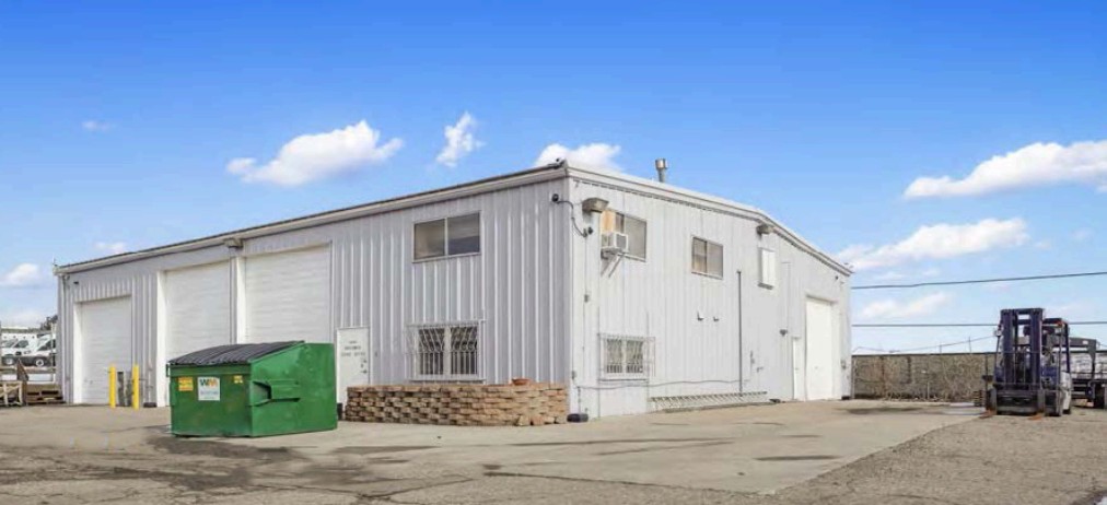 3050 S Zuni St — Lease in Englewood, CO, photo 1 of 4