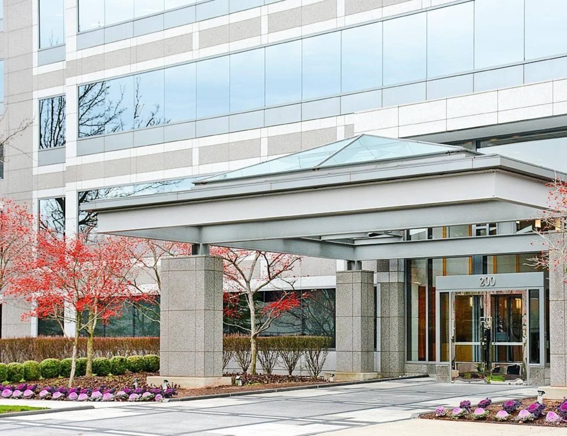 200 Somerset Corporate Blvd
