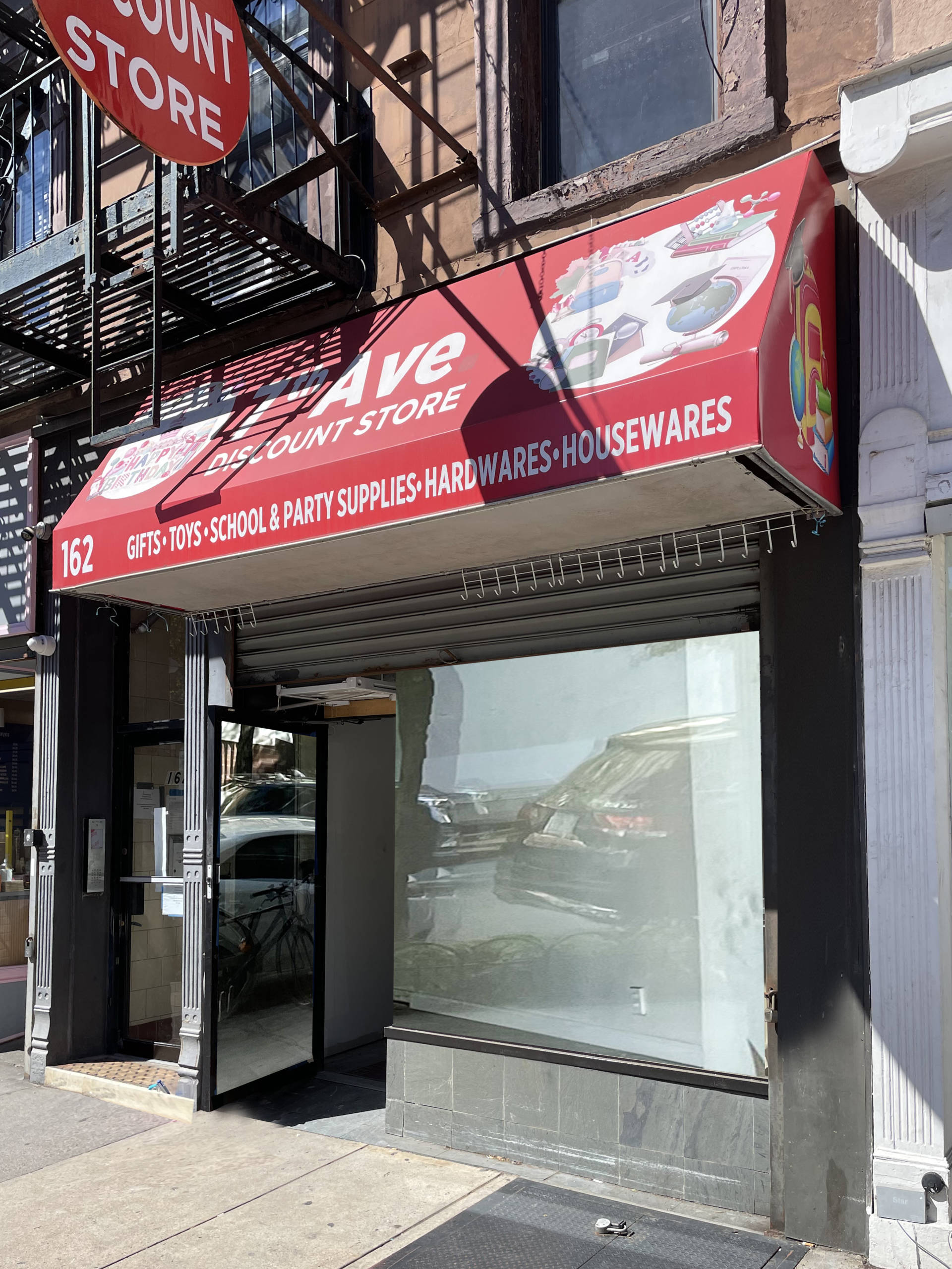 162 7th Ave