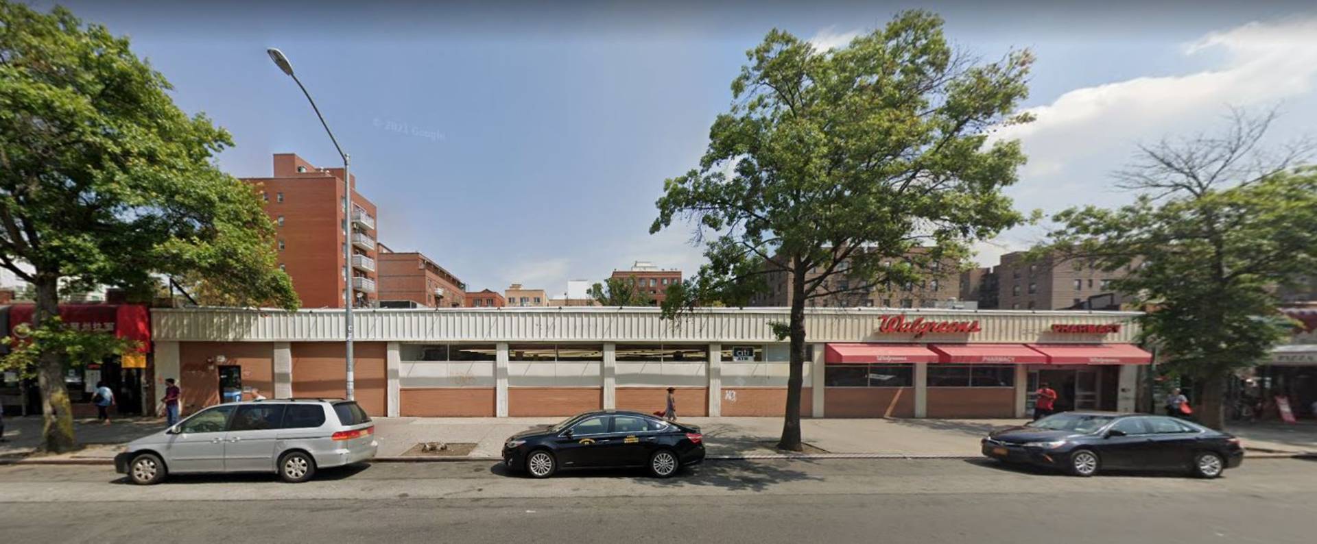 Walgreens 1572, 4415 Kissena Blvd JLL Properties US